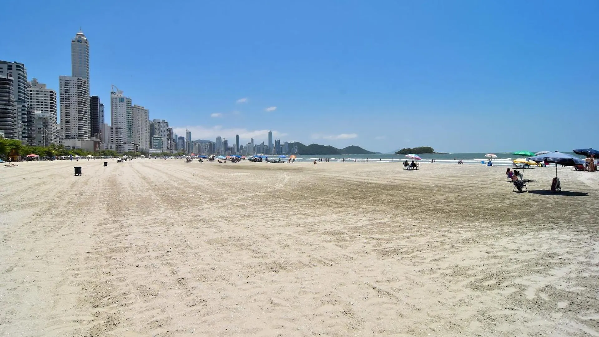 아파트 Otima Localizacao, Apto Novo No Bay Village Kq8551 Balneário Camboriú